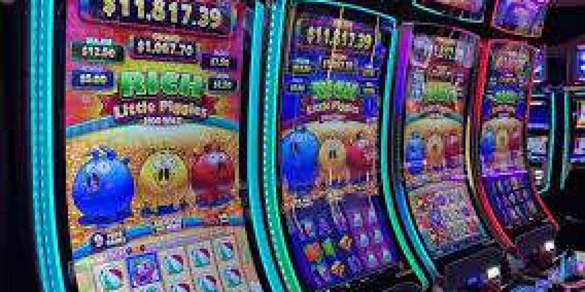 How Casino Odds and the House Edge Work